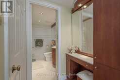 1103 - 1240 MARLBOROUGH COURT | Oakville Ontario | Slide Image Twenty-one