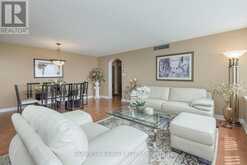 1103 - 1240 MARLBOROUGH COURT | Oakville Ontario | Slide Image Nine