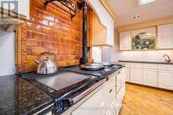 15 RIVER BLUFF PATH | Guelph-Eramosa Ontario | Slide Image Thirteen