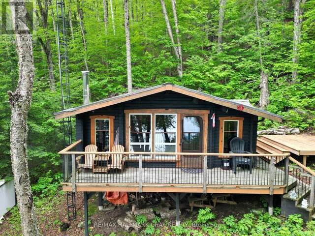 0 HAZARD HILL ROAD Kearney Ontario, P0A 1M0 - 2 Bedrooms Waterfront Home For sale