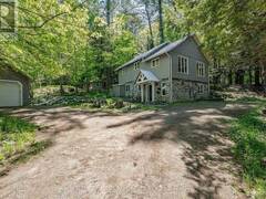 55 MARY LAKE CRESCENT Huntsville Ontario, P0B 1L0
