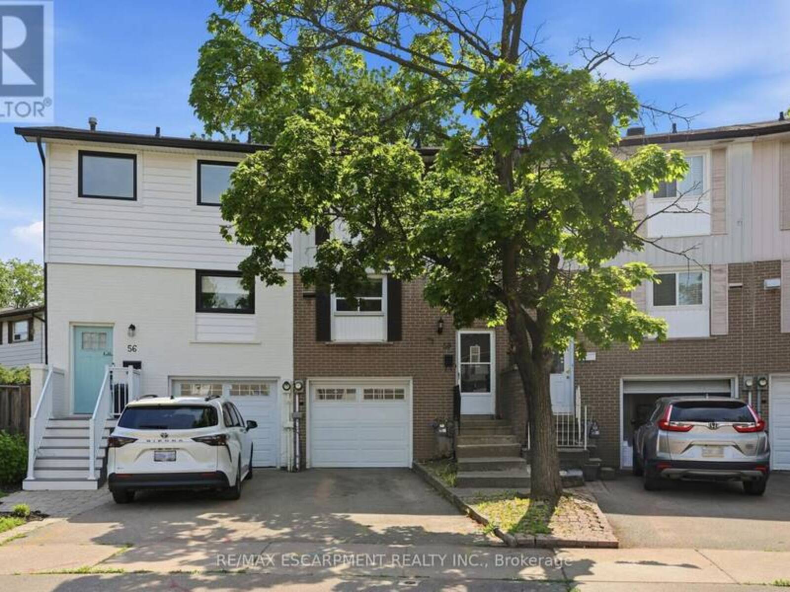 58 ONSLOW COURT, Oakville, Ontario L6H 1J2