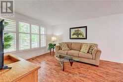 3 PARKLAND CRESCENT | Kitchener Ontario | Slide Image Five