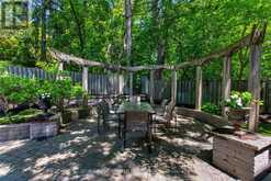23 LANTERN LANE | Dundas Ontario | Slide Image Forty-six