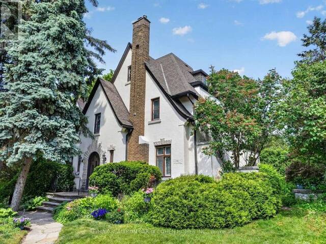 29 STRATHGOWAN CRESCENT Toronto Ontario, M4N 2Z6 - 5 Bedrooms Home For Sale