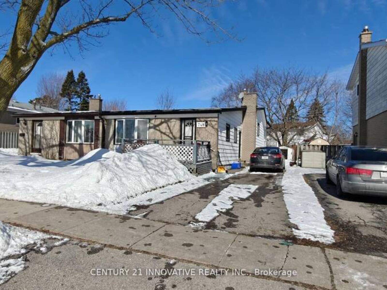 748 KROSNO BOULEVARD, Pickering, Ontario L1W 1G3