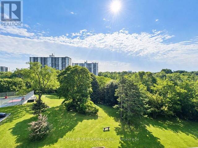 602 - 11 WINCOTT DRIVE Toronto Ontario, M9R 2R9 - 1 Bedroom Condo For Sale