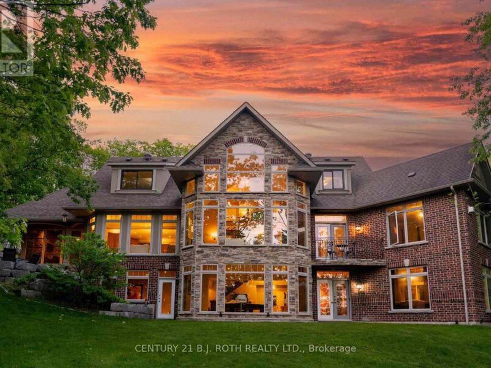 1 PIERCE COURT, Midhurst, Ontario L0L 1X0