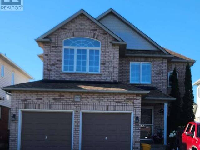 222 SPRUCEWOOD CRESCENT Clarington Ontario, L1C 5H3 - 5 Bedrooms Home For Sale