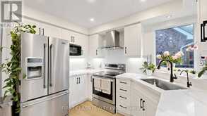 2407 EAST GATE CRESCENT | Oakville Ontario | Slide Image Twenty-five