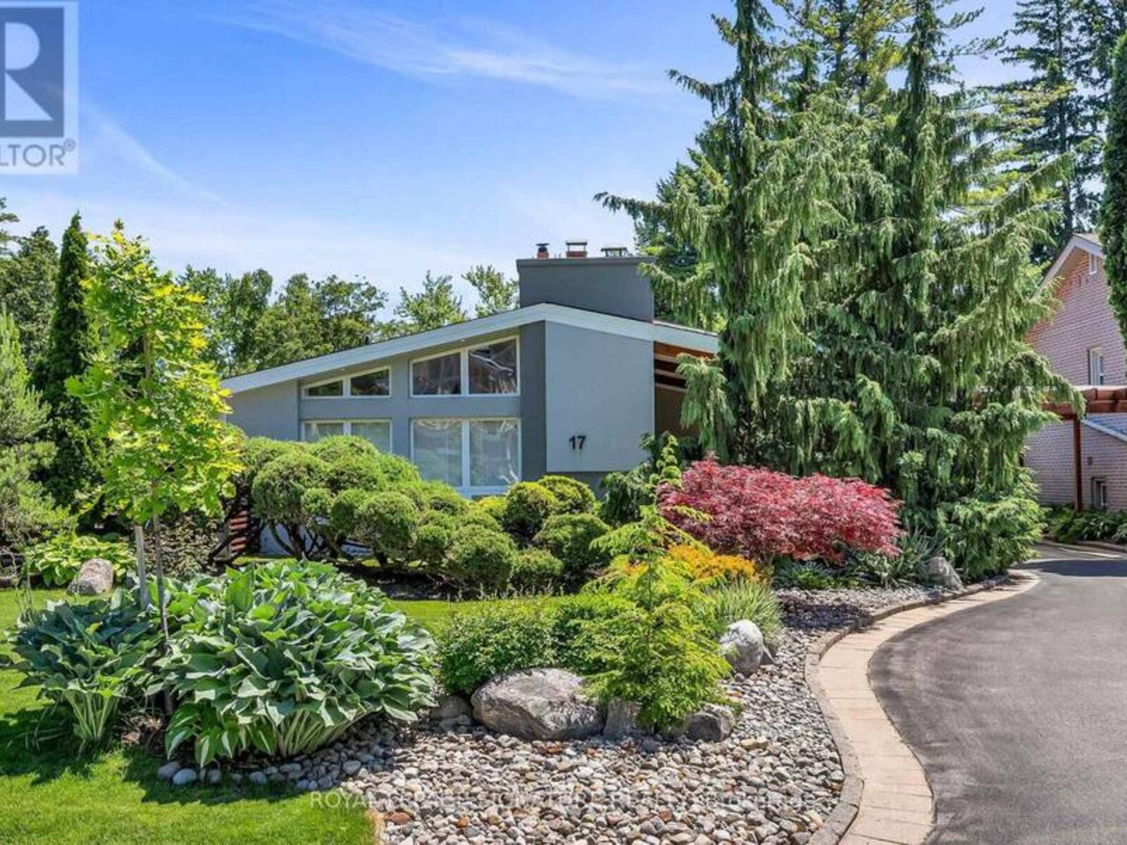 17 KESTELL LANE, Toronto, Ontario M3A 2Z2