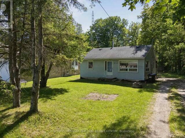 972 GILMORE AVENUE Innisfil Ontario, L0L 1W0 - 2 Bedrooms Home For Sale