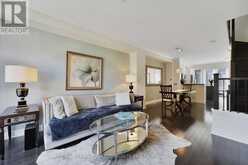16 AGAR LANE | Vaughan Ontario | Slide Image Ten