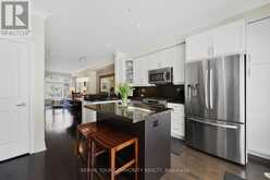 16 AGAR LANE | Vaughan Ontario | Slide Image Fourteen