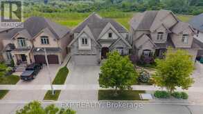 54 PAIGE STREET | Kitchener Ontario | Slide Image Thirty-five