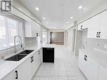 127 BARLEYFIELD ROAD | Brampton Ontario | Slide Image Thirteen