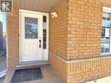 127 BARLEYFIELD ROAD | Brampton Ontario | Slide Image Four