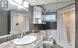 120 HUTCHESON BEACH ROAD | Huntsville Ontario | Slide Image Thirty-eight
