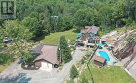 120 HUTCHESON BEACH ROAD | Huntsville Ontario | Slide Image Three