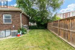 5 LAXIS AVENUE | Toronto Ontario | Slide Image Seventeen