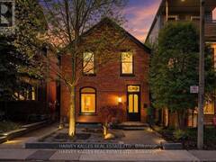239 BORDEN STREET Toronto Ontario, M5S 2N5
