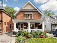 28 SIMCOE STREET Lindsay Ontario, K9V 2G4