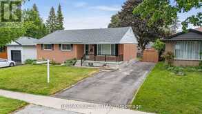 66 MARION CRESCENT | Barrie Ontario | Slide Image One