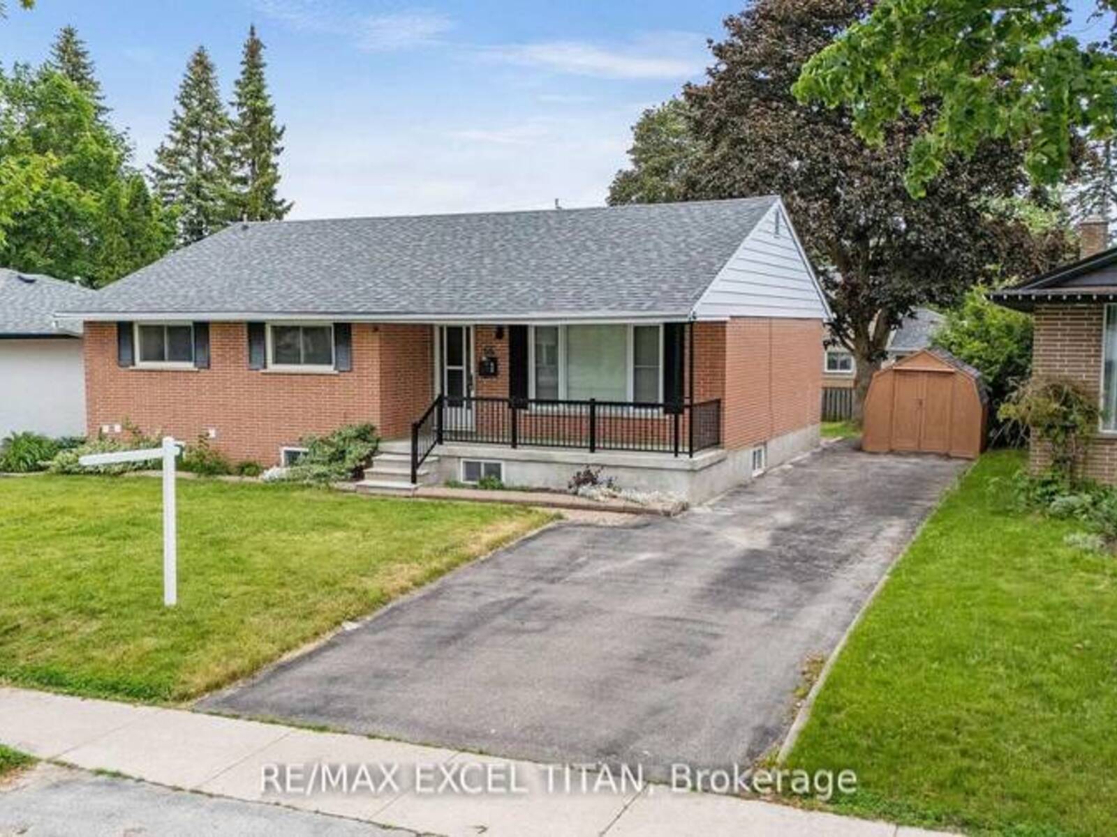 66 MARION CRESCENT, Barrie, Ontario L4M 2L3