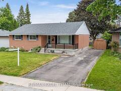 66 MARION CRESCENT Barrie Ontario, L4M 2L3