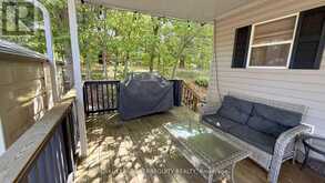 328 ROCKVIEW | North Kawartha Ontario | Slide Image Five