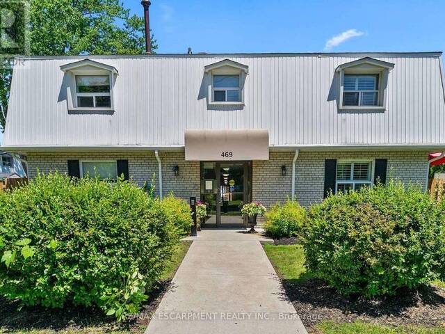 5 - 469 CLARIDGE ROAD Burlington Ontario, L7N 2S1 - 2 Bedrooms Condo For Sale