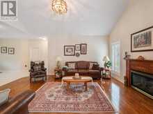 85 FERNCROFT DRIVE | Georgina Ontario | Slide Image Eight