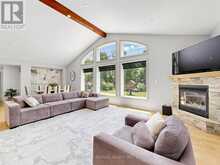 535 DOANE ROAD | East Gwillimbury Ontario | Slide Image Ten