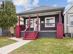 32 ALLAN AVENUE Hamilton Ontario, L8H 2C9
