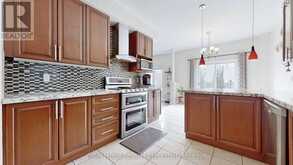 7254 DIME CRESCENT | Mississauga Ontario | Slide Image Eighteen