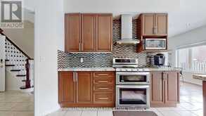 7254 DIME CRESCENT | Mississauga Ontario | Slide Image Nineteen