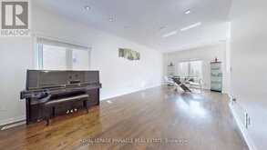 7254 DIME CRESCENT | Mississauga Ontario | Slide Image Six