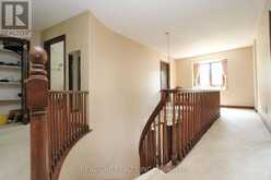 53 HILLVIEW BOULEVARD | London Ontario | Slide Image Eleven