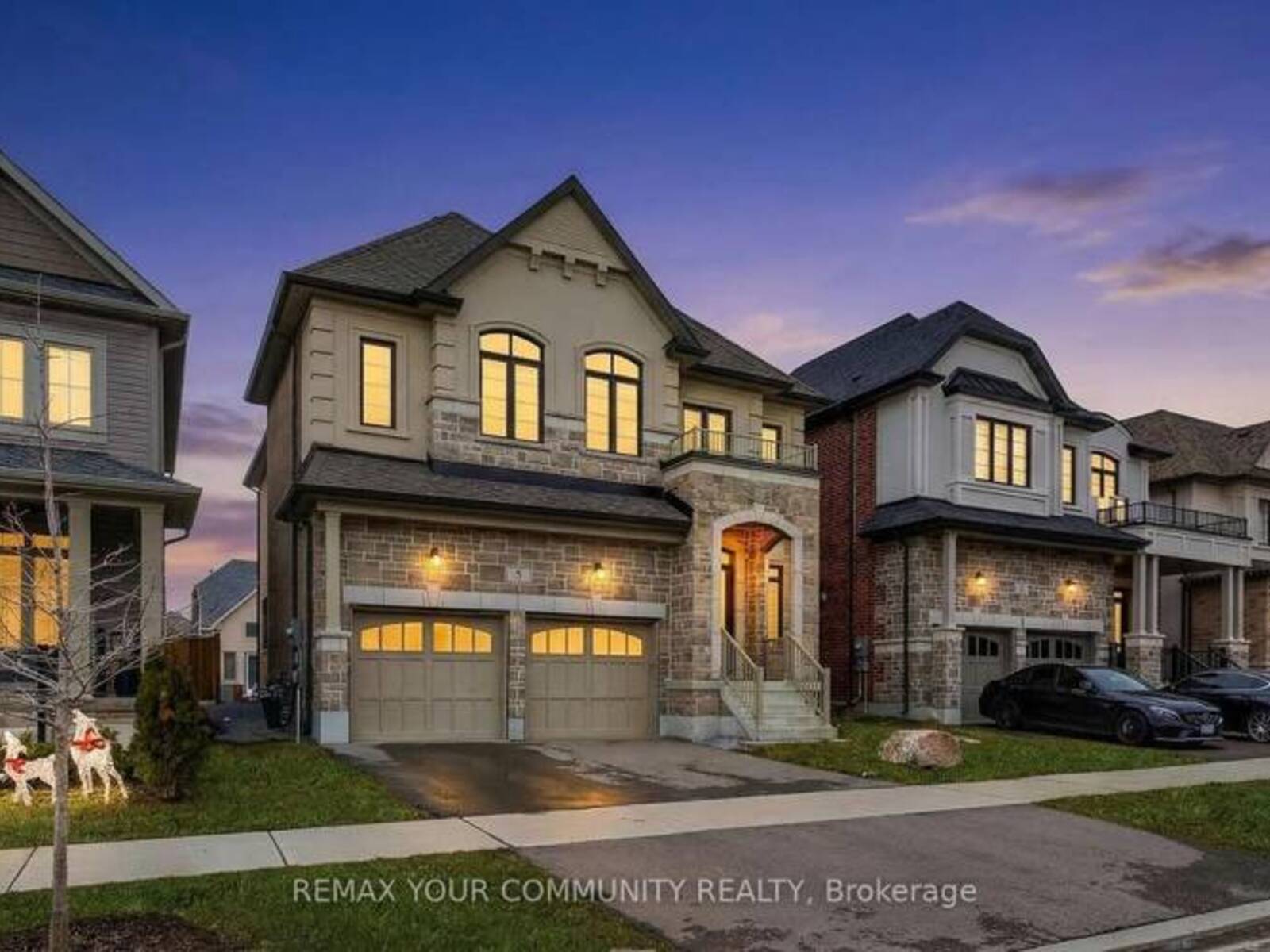 5 VALLEO STREET, Georgina, Ontario L4P 0J8