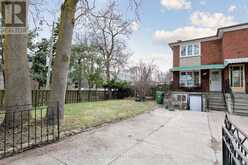 50 DENISON AVENUE | Toronto Ontario | Slide Image Thirty-seven