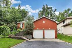 78 BROWN WOOD DRIVE | Barrie Ontario | Slide Image Two