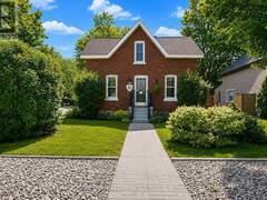 15 LEONARD AVENUE Penetanguishene Ontario, L9M 1E3