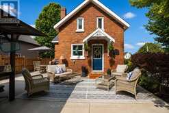 15 LEONARD AVENUE | Penetanguishene Ontario | Slide Image Five