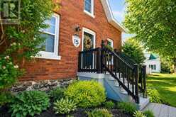 15 LEONARD AVENUE | Penetanguishene Ontario | Slide Image Forty-one