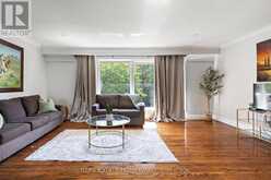 85 LETCHWORTH CRESCENT | Toronto Ontario | Slide Image Four