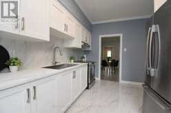 86 MARS AVENUE | Hamilton Ontario | Slide Image Seventeen