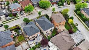 15 ARROWOOD CRESCENT | Vaughan Ontario | Slide Image Four