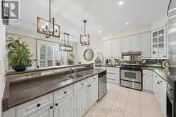 15 ARROWOOD CRESCENT | Vaughan Ontario | Slide Image Thirteen