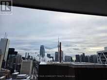 3608 - 426 UNIVERSITY AVENUE | Toronto Ontario | Slide Image Twenty