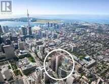 3608 - 426 UNIVERSITY AVENUE | Toronto Ontario | Slide Image Twenty-one